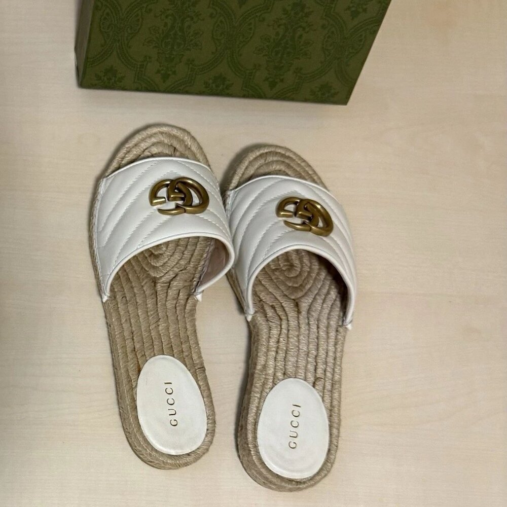 GUCCI GG MARMONT GREAT WHITE ESPADRILLE SANDAL WOMEN 38 (8 US)